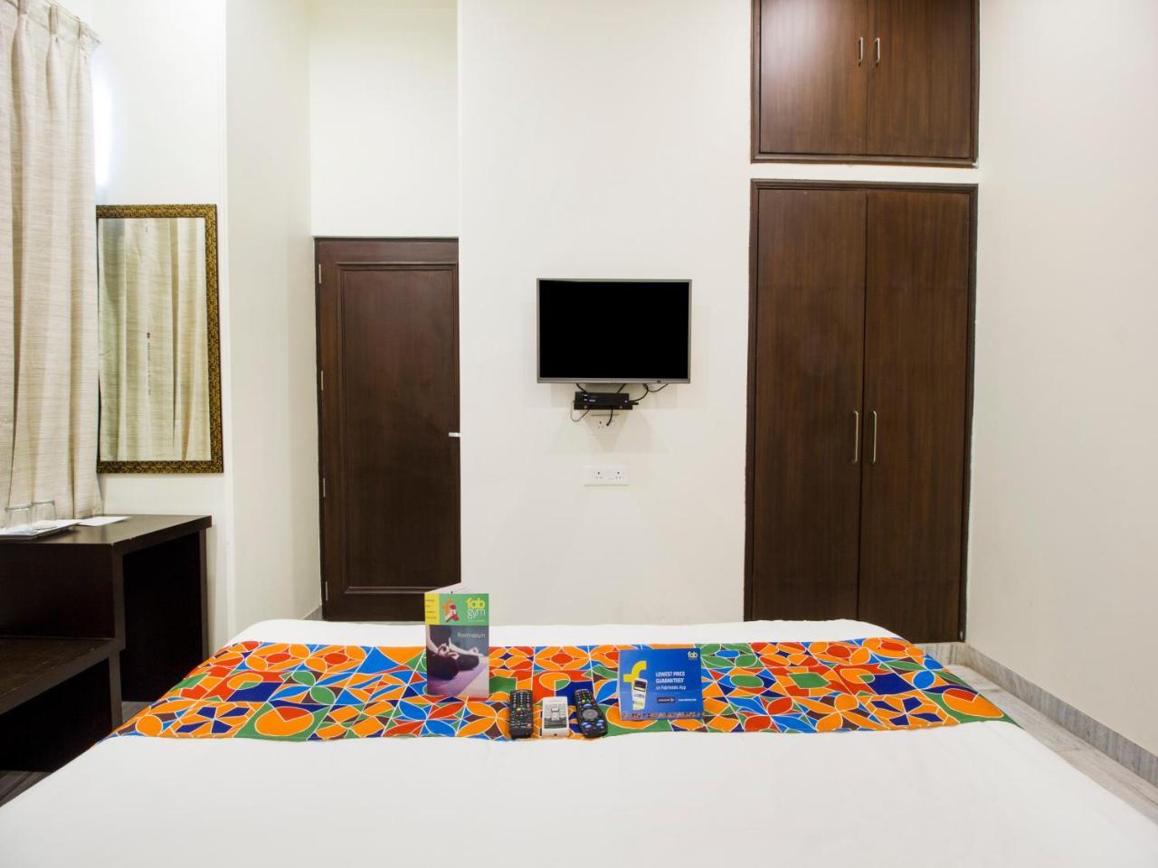 Fabhotel Jaipur Villa Bagian luar foto